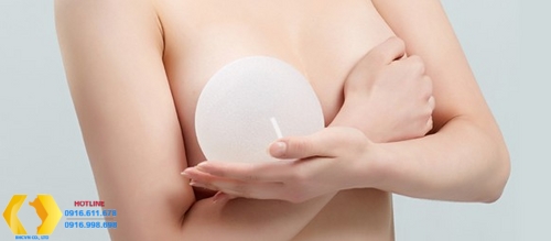Đâu là phương pháp bơm ngực tốt nhất hiện nay?
